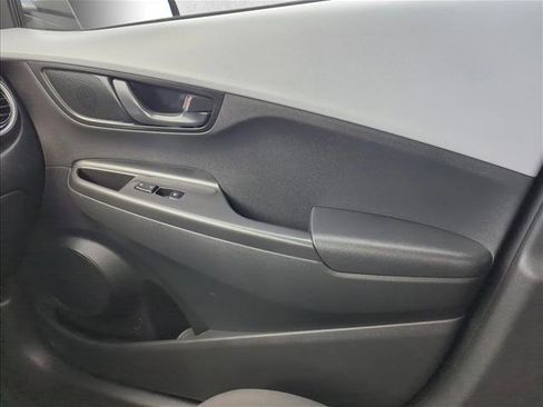 Used 2021 Hyundai Kona SE w/ Cargo Package FWD image 26