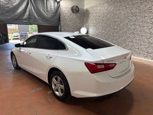 Used 2024 Chevrolet Malibu LT FWD image 5