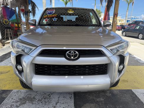 Used 2015 Toyota 4Runner SR5 RWD image 2