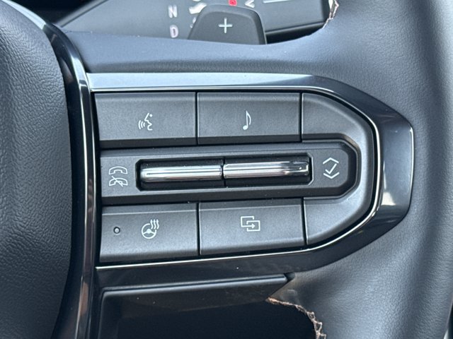 Used 2026 GMC Acadia AT4 w/ Luxury Package AWD/4WD image 23