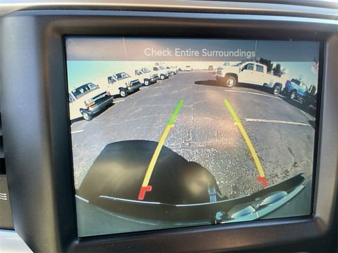 Used 2016 RAM 1500 Outdoorsman image 17