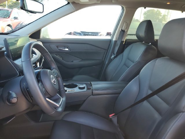 Used 2024 Nissan Rogue SL w/ SL Premium Package AWD/4WD image 18
