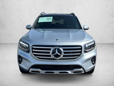 New 2026 Mercedes-Benz GLB 250 4MATIC image 2