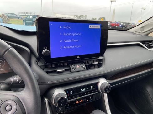 Used 2023 Toyota RAV4 Limited image 36