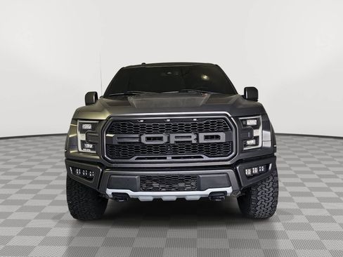 Used 2018 Ford F150 Raptor w/ Equipment Group 802A Luxury AWD/4WD image 3