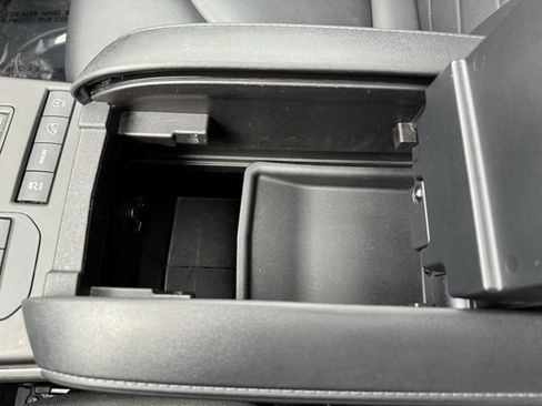 Certified 2022 Toyota Highlander XLE image 25