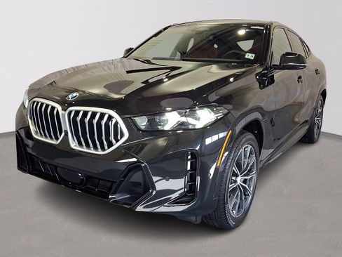 Used 2024 BMW X6 xDrive40i w/ Parking Assistance Package AWD/4WD image 1