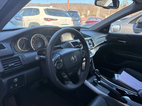 Used 2015 Honda Accord EX-L image 17