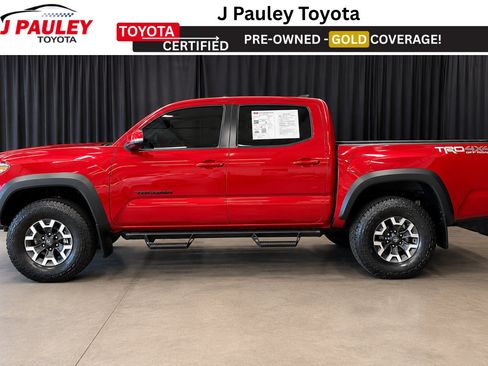 Used 2023 Toyota Tacoma TRD Off-Road w/ Technology Package AWD/4WD image 2