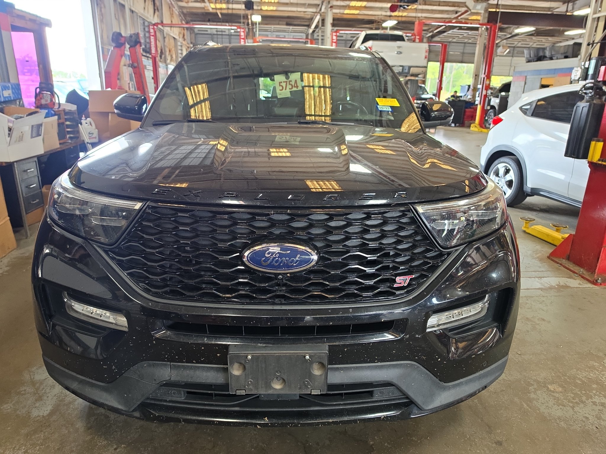 Used 2020 Ford Explorer ST w/ Premium Technology Package AWD/4WD image 2