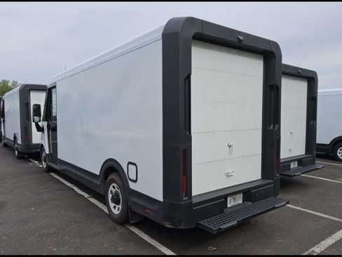 Used 2023 Chevrolet Brightdrop 600 w/ Active Safety Package 2 AWD/4WD image 5