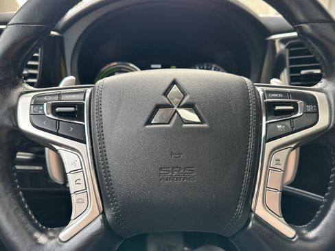 Used 2018 Mitsubishi Outlander GT image 30