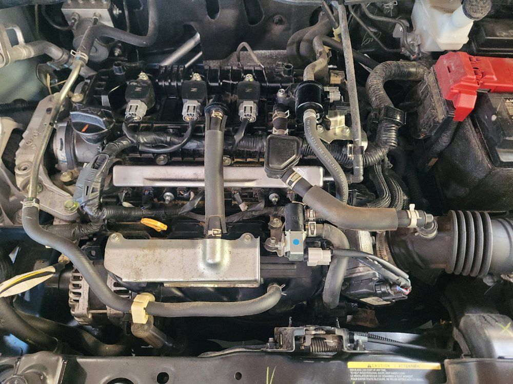 Used 2024 Nissan Versa SR FWD image 30