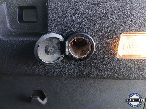 Used 2017 Ford Escape Titanium image 45