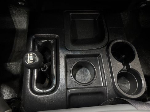 Used 2015 RAM 2500 Tradesman AWD/4WD image 20