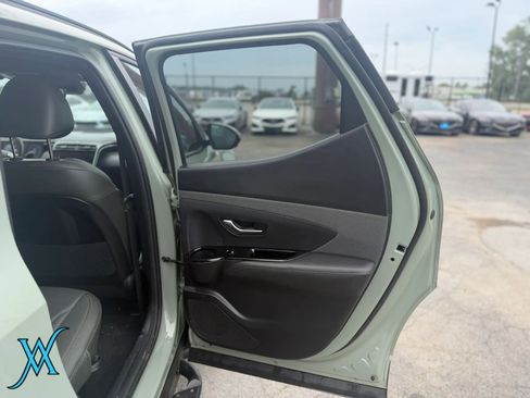 Used 2023 Hyundai Santa Cruz Limited AWD/4WD image 18
