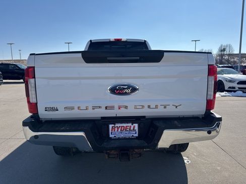 Used 2017 Ford F350 Lariat w/ Lariat Ultimate Package image 37