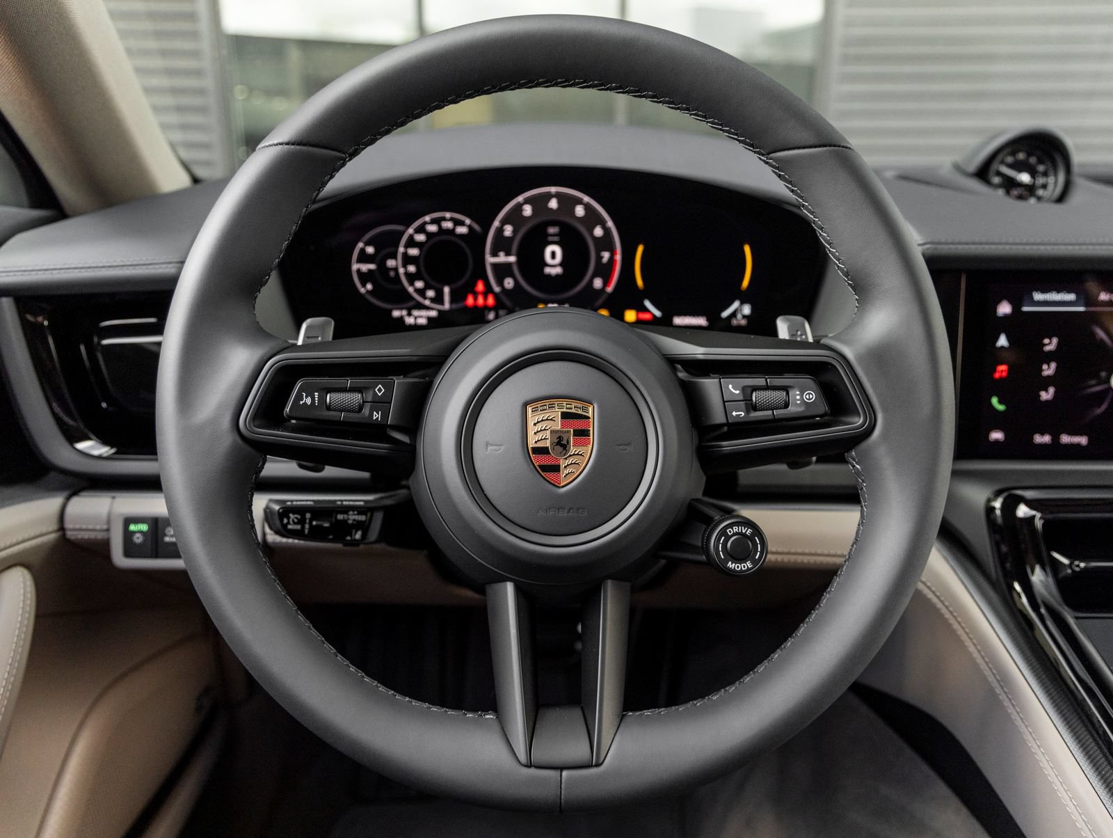 New 2026 Porsche Panamera RWD image 30