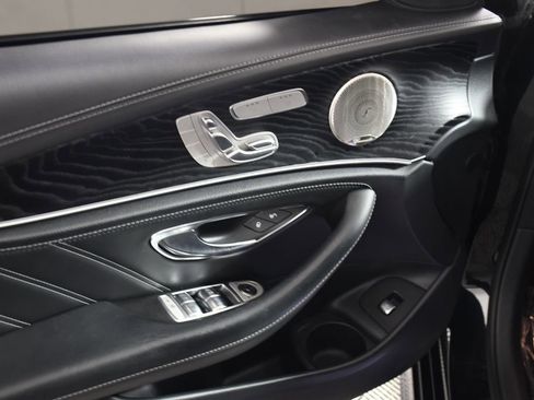 Used 2021 Mercedes-Benz E 63 AMG S image 15