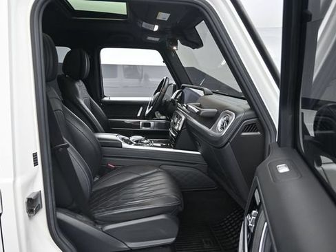 Used 2021 Mercedes-Benz G 550 image 24