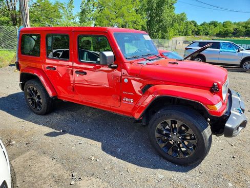 Used 2024 Jeep Wrangler Unlimited Sahara AWD/4WD image 1