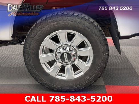 Used 2020 Ford F250 Platinum w/ FX4 Off-Road Package image 26