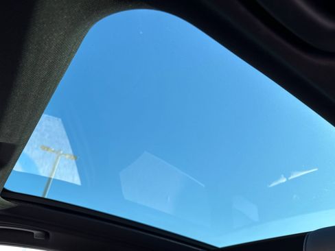 Used 2025 BMW X3 xDrive30i w/ Convenience Package image 25