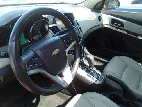 Used 2014 Chevrolet Cruze LT w/ RS Package image 14