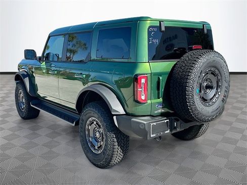 New 2025 Ford Bronco Outer Banks w/ Sasquatch Package image 4