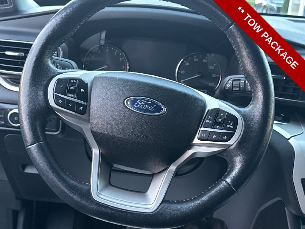 Used 2022 Ford Explorer XLT AWD/4WD image 17