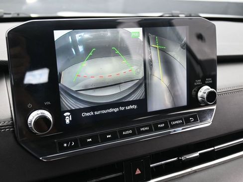 Used 2022 Mitsubishi Outlander SE image 23