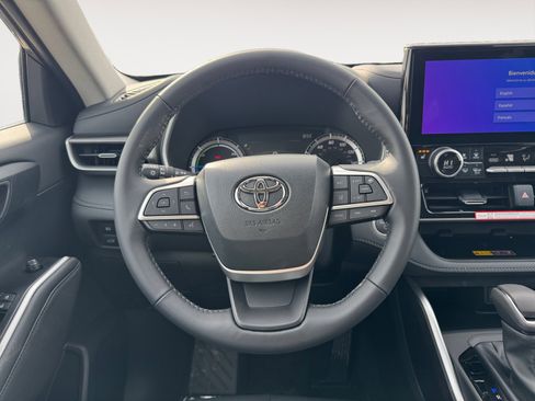 New 2026 Toyota Highlander XLE AWD/4WD image 15