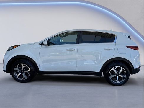Used 2020 Kia Sportage LX FWD image 3