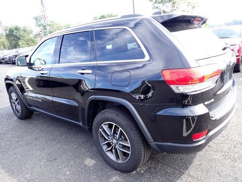 Used 2017 Jeep Grand Cherokee Limited image 5