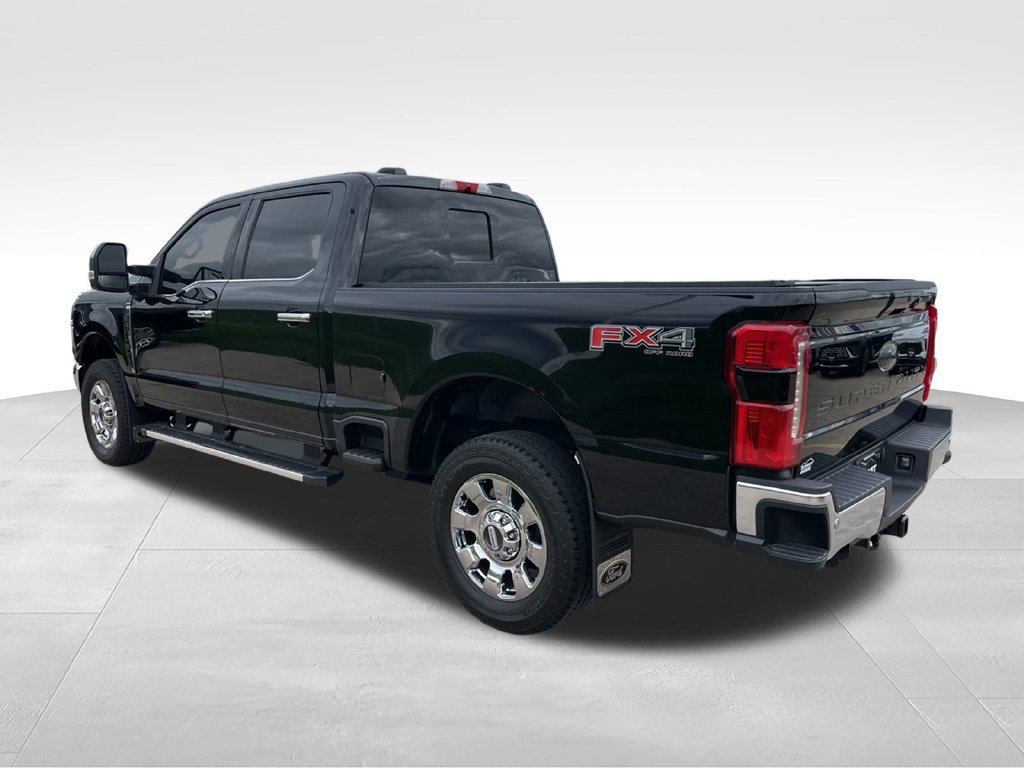 Used 2025 Ford F350 Lariat w/ Chrome Package AWD/4WD image 6