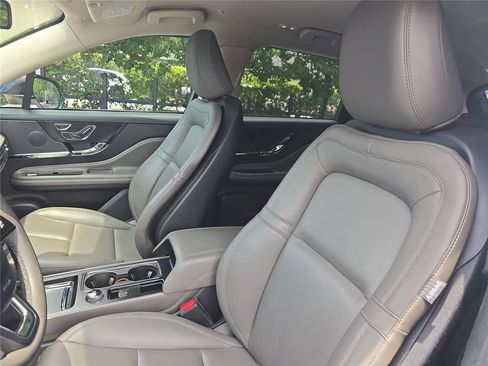 Certified 2023 Lincoln Corsair FWD image 16