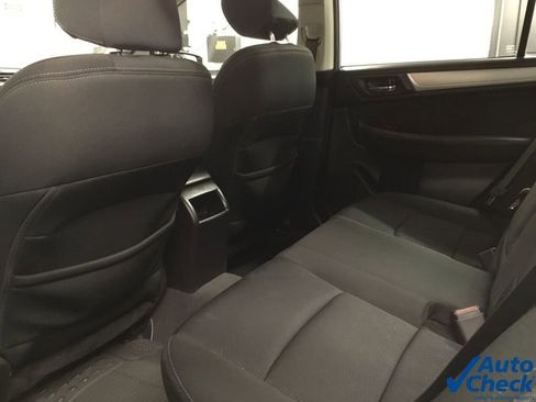 Used 2016 Subaru Legacy 2.5i Premium image 27