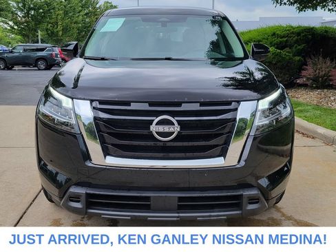 Used 2022 Nissan Pathfinder S AWD/4WD image 8