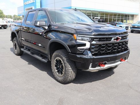 New 2025 Chevrolet Silverado 1500 ZR2 w/ Technology Package image 2