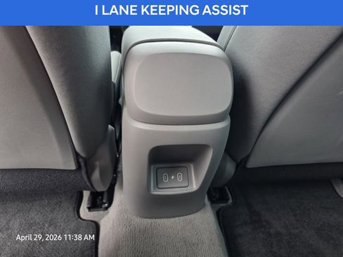Certified 2025 Hyundai Elantra Sport FWD image 17