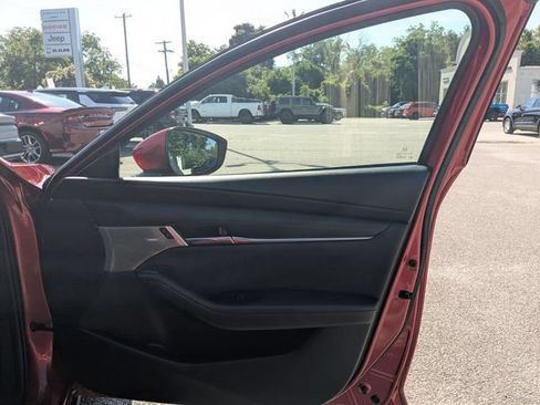 Used 2019 MAZDA MAZDA3 Sedan w/ Premium Package FWD image 31