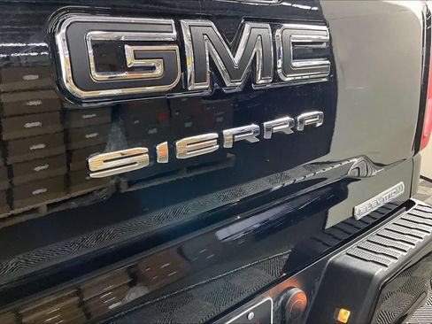 Used 2024 GMC Sierra 1500 Elevation AWD/4WD image 31