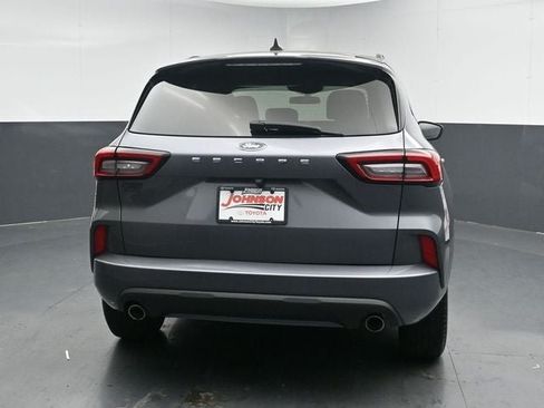 Used 2024 Ford Escape ST-Line FWD image 10