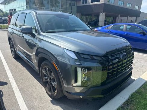 Used 2025 Hyundai Palisade XRT FWD image 3