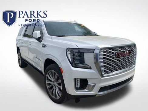 Used 2021 GMC Yukon XL Denali w/ Denali Premium Package image 1