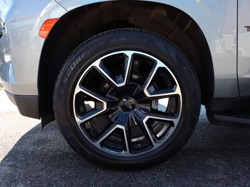 Used 2023 Chevrolet Tahoe RST image 30
