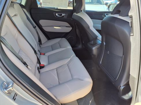 New 2026 Volvo XC60 B5 Core w/ Protection Package Premier image 10