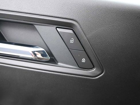 New 2026 GMC Canyon AT4 image 18