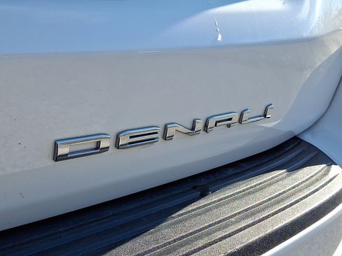 Certified 2021 GMC Yukon Denali w/ LPO, Illumination Package image 36