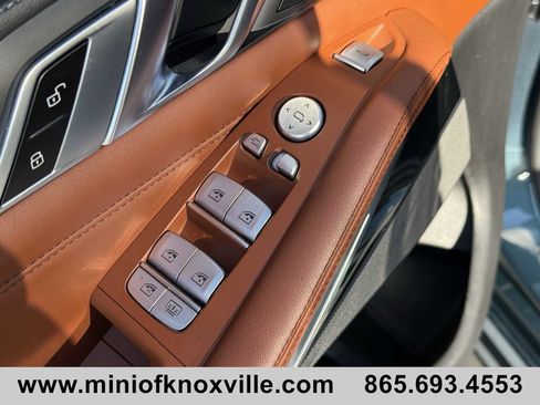 Used 2023 BMW X7 xDrive40i w/ Executive Package image 14